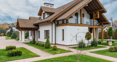 Прыгожыя дамы і катэджы — фота, прыклады, Андулін на даху