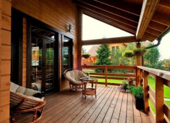 Өз қолыңызбен веранданы қалай салуға болады