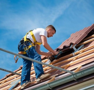 Көлбеу шатыр пирог: құрылымы, қабаттары, орнату ережелері және типтік қателіктер