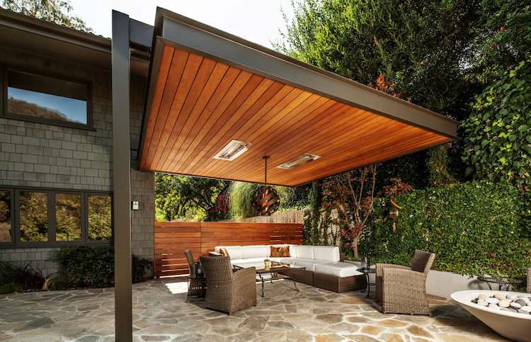 Драўляны навес