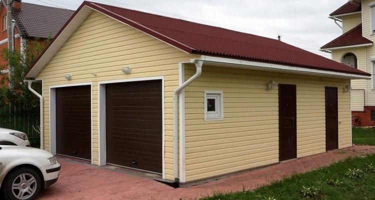 Ондулин на крыше гаража