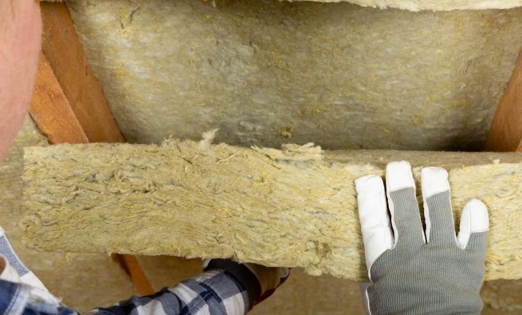 утепление крыши минеральной ватой