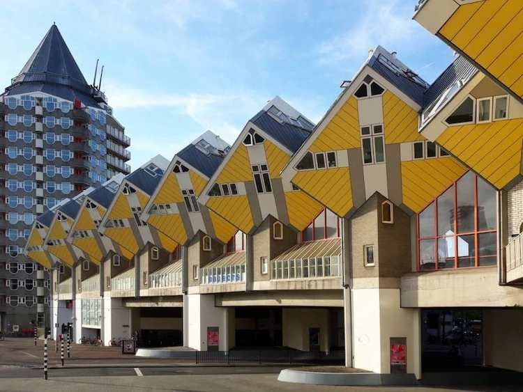 кубическая крыша в Роттердаме
