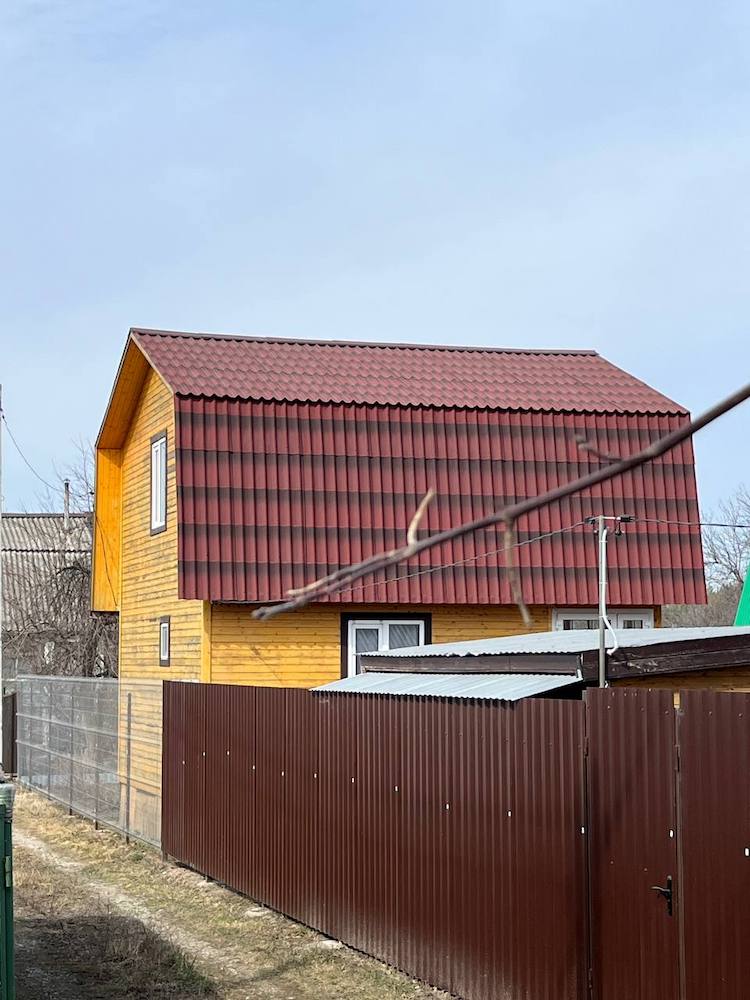 Дом с Черепицей Ондулин на крыше