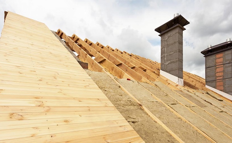 сплошная обрешётка из досок