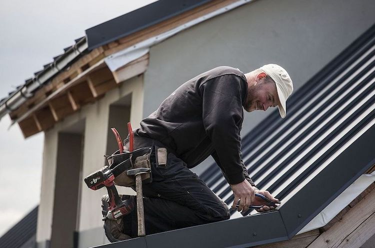 Штампталған тігіс шатыры